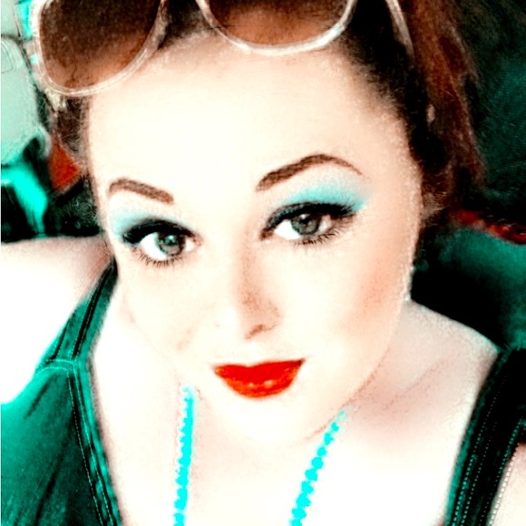 Meet your Posher, Priscilla! - Picture 1 of 1